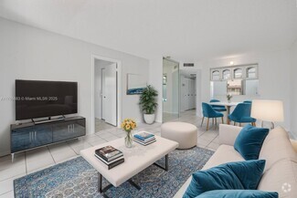 Building Photo - 8770 Royal Palm Blvd