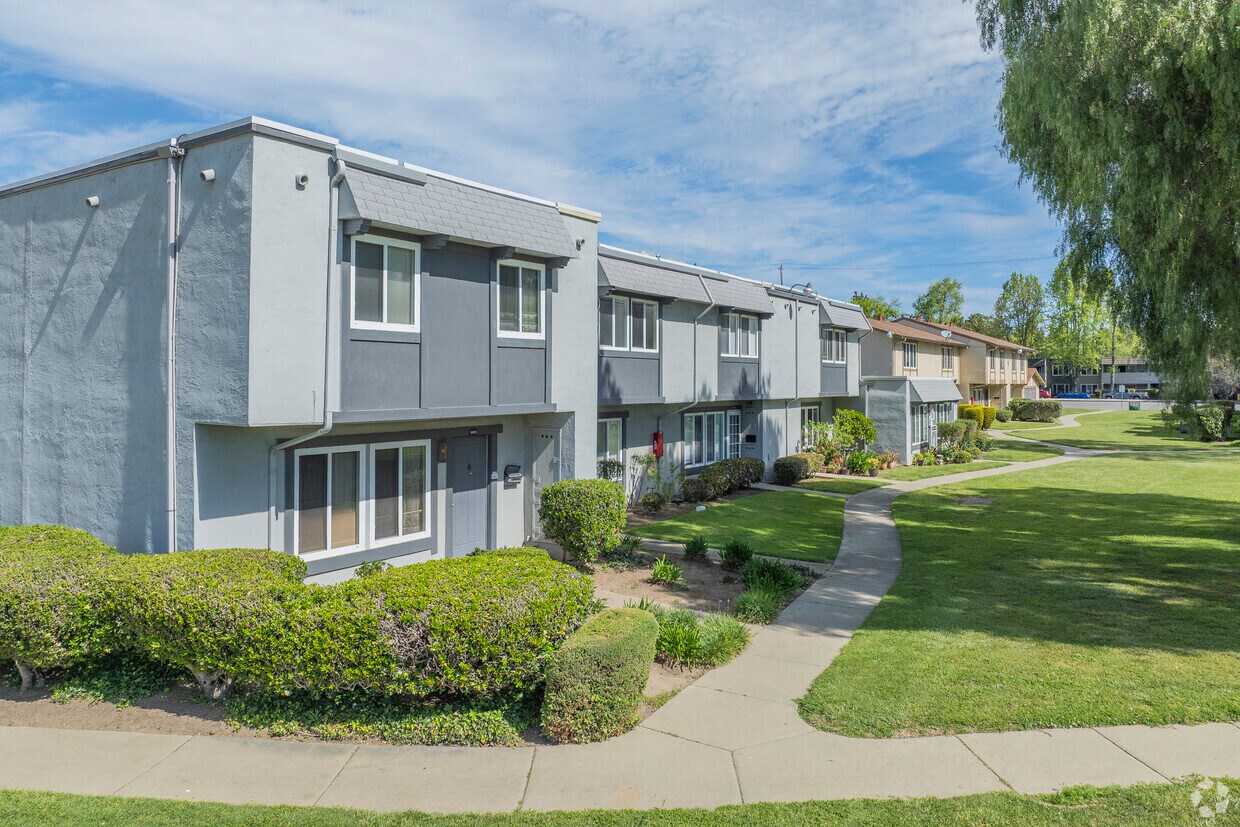 Foto principal - 34643 Fremont Blvd