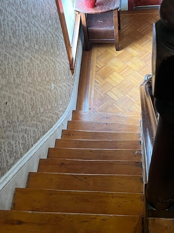 Building Photo - 44 Cedar St