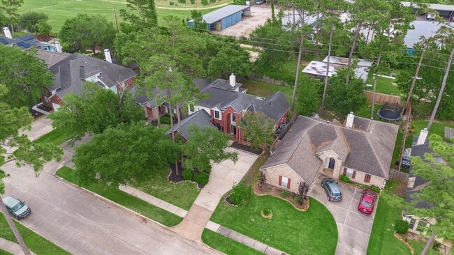 Foto del edificio - 13907 Carrington Ln