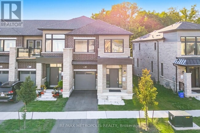 Building Photo - 1460 Rose Way