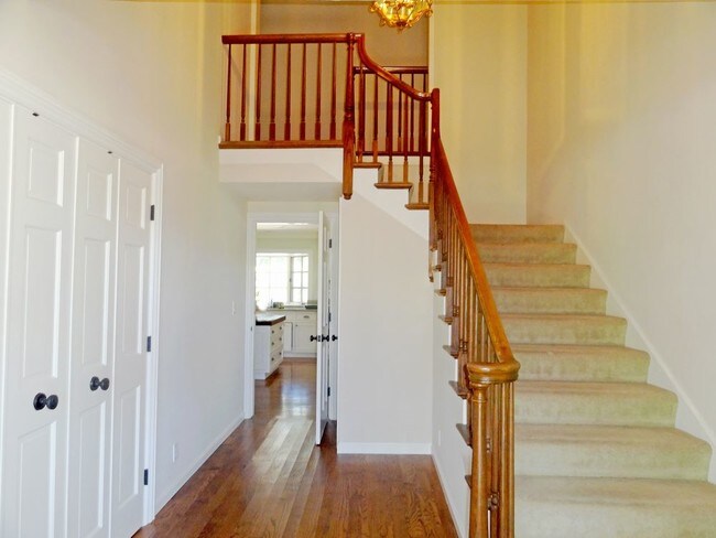 Building Photo - 17869 Vineland Ave