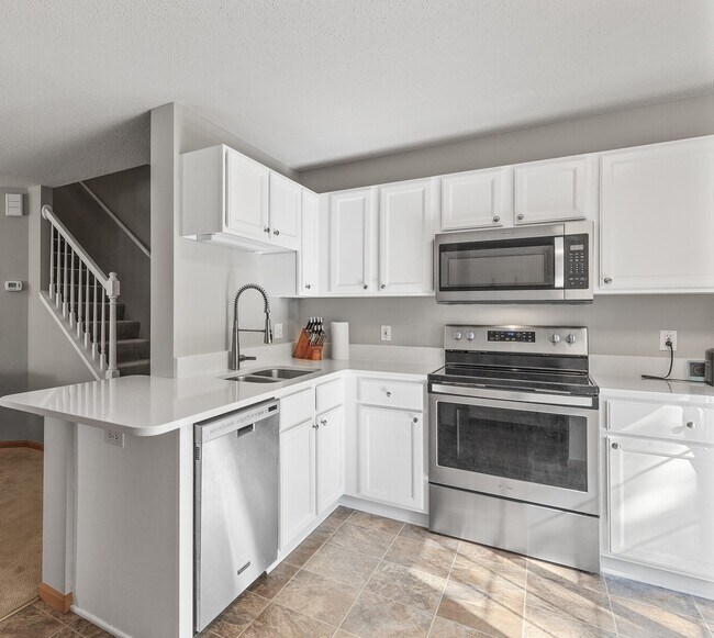 Foto del edificio - 8484 Minuteman Alcove