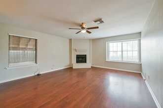 Building Photo - 4655 Orange Cir S