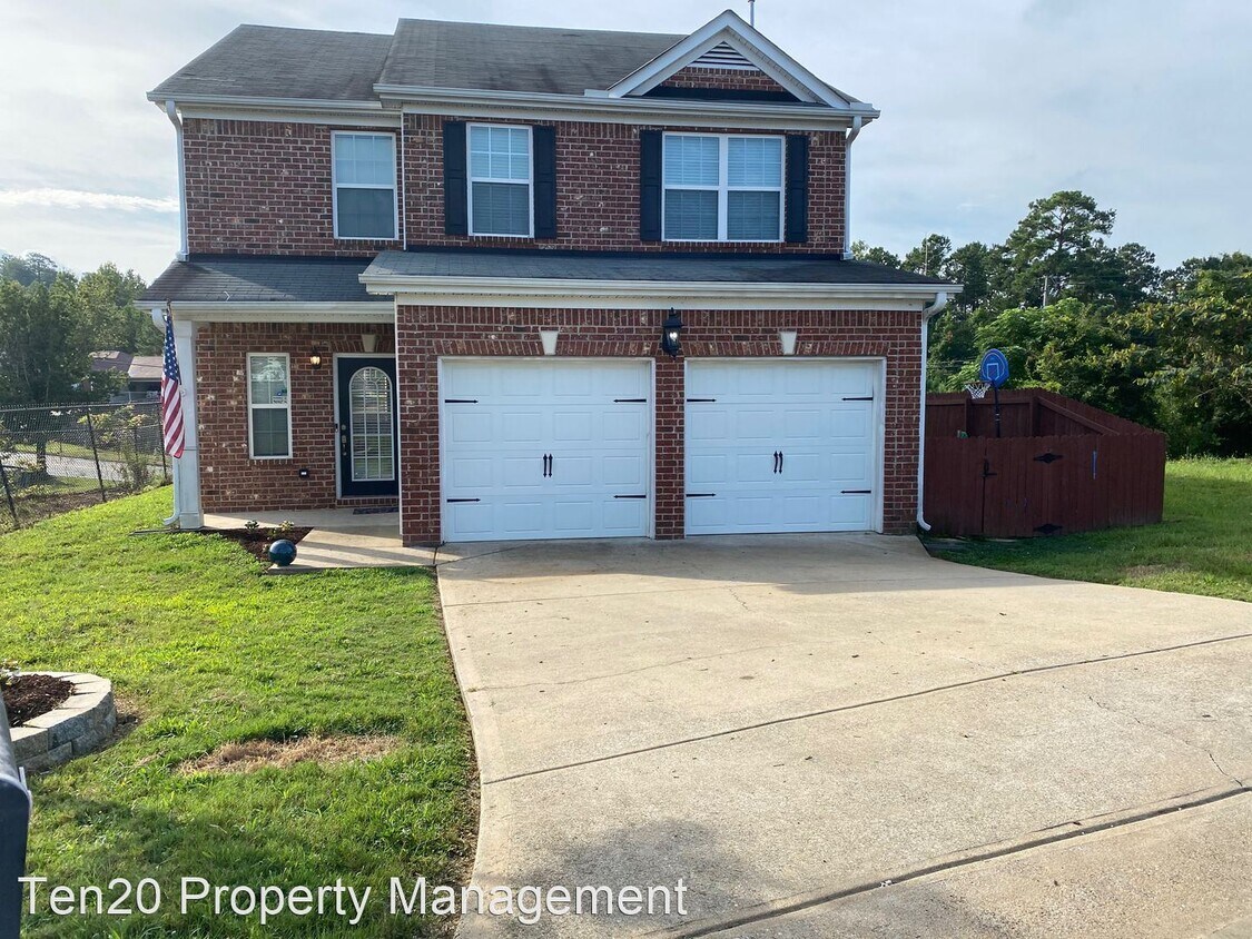 Primary Photo - 4 br, 2.5 bath House - 701 Williams Ave