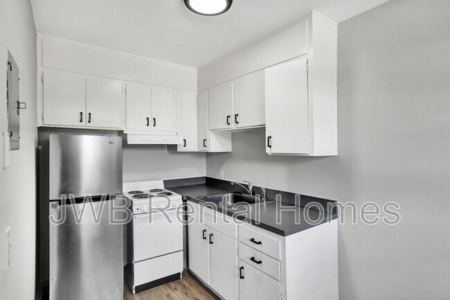 Foto del edificio - 5032 Shirley Ave