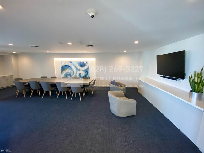 Building Photo - 1 br, 1 bath Condo - 525 East Seaside Way ...