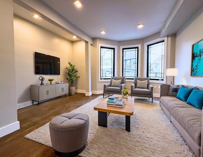 Foto del edificio - 126 RANDOLPH Ave