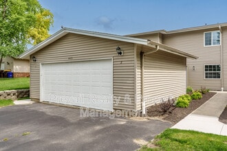 Building Photo - 4412 Pepper Dr
