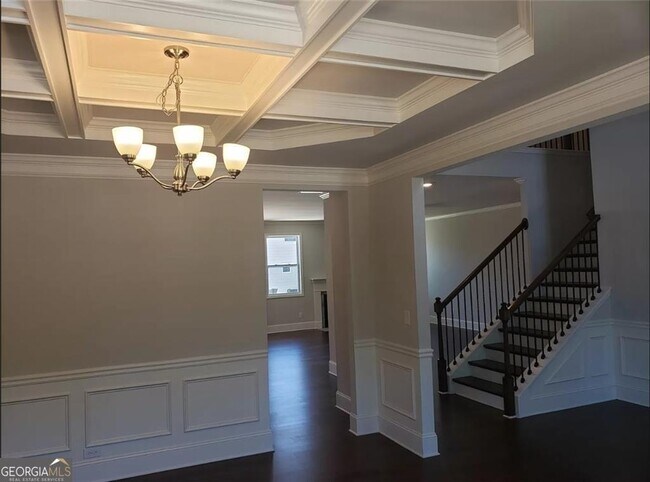 Foto del edificio - 2033 Hamilton Lake Pkwy