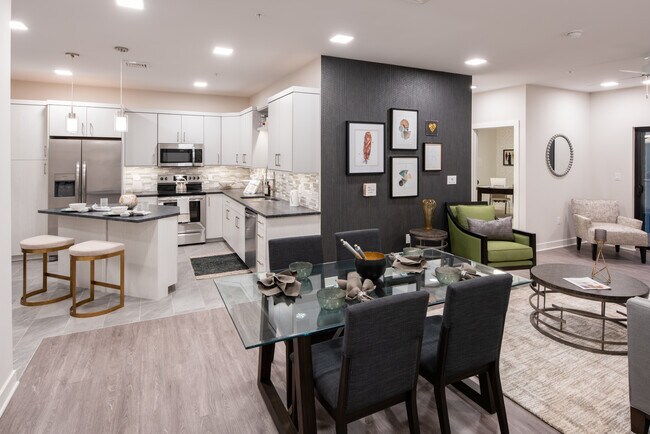 Foto del edificio - Rivers Ledge Apartments