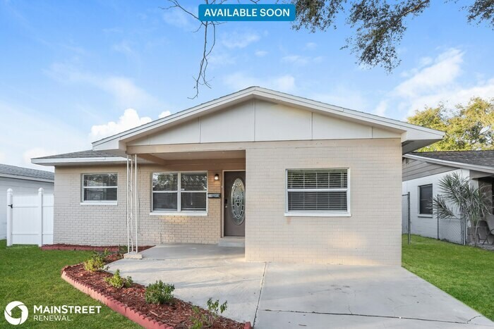 Primary Photo - 239 93rd Ave N