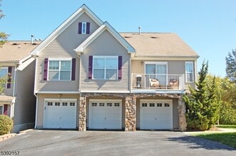 Building Photo - 1001 Wendover Ct