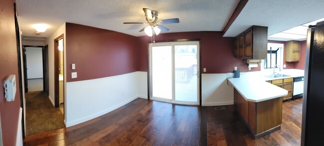 Foto del edificio - 4 bed, 2 bath home in Rexburg