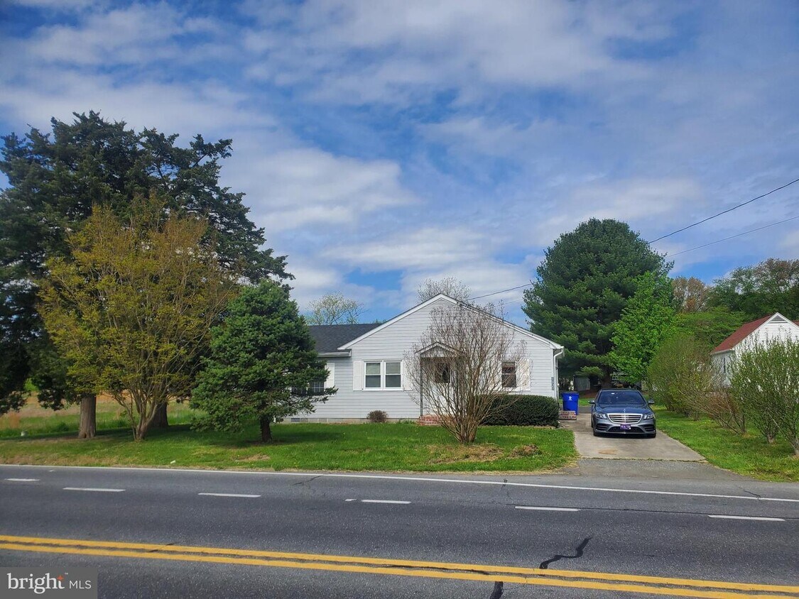 1825 Halltown Rd, Hartly, DE 19953 House Rental in Hartly, DE