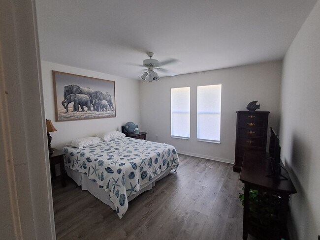 Building Photo - 13731 Markham Ln