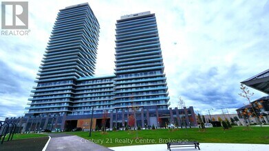 Building Photo - 15 Skyridge Dr