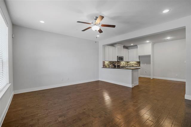 Foto del edificio - 3813 Quail Wood Dr
