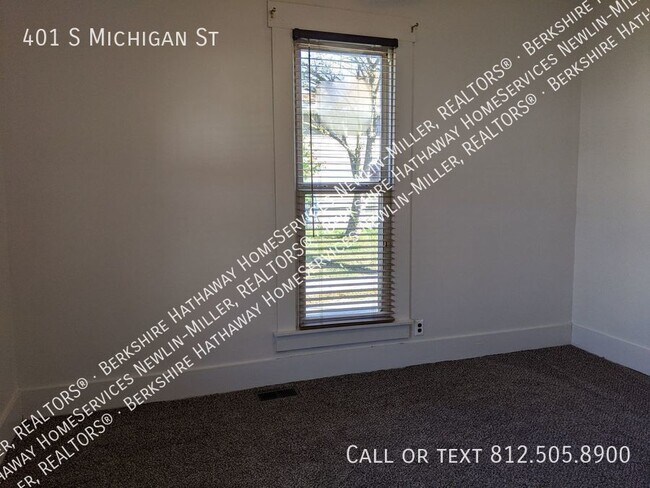 Foto del edificio - 3 Bed home in Rockville