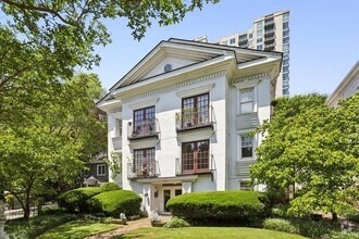 Building Photo - 1072 Piedmont Ave NE