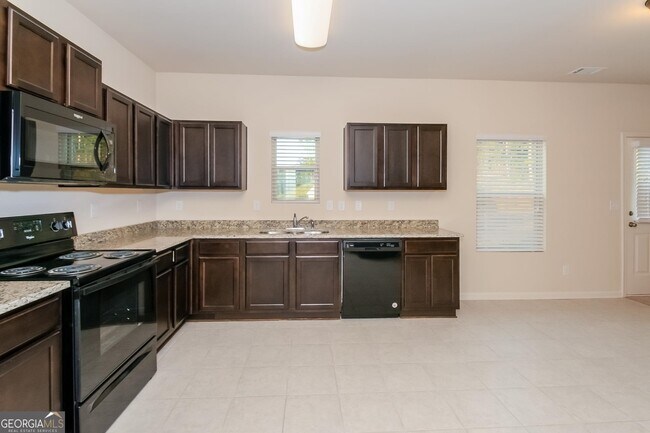 Foto del edificio - 47 Culver Ridge Dr