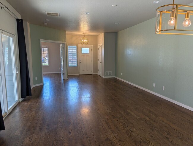 Foto del edificio - 7709 Camille Ct