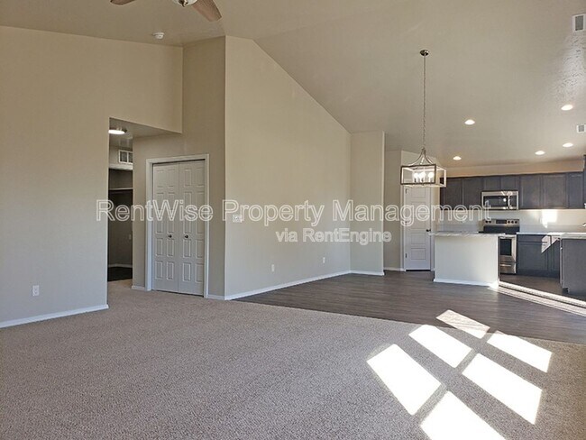 Building Photo - 4985 W Twisted Creek St