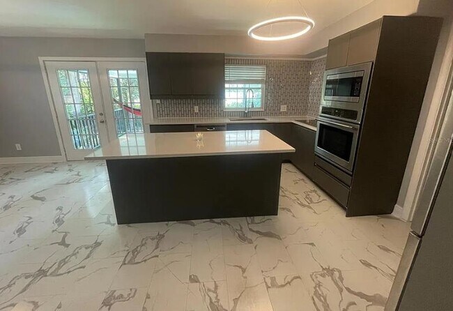 Foto del edificio - 1108 Cuerno St