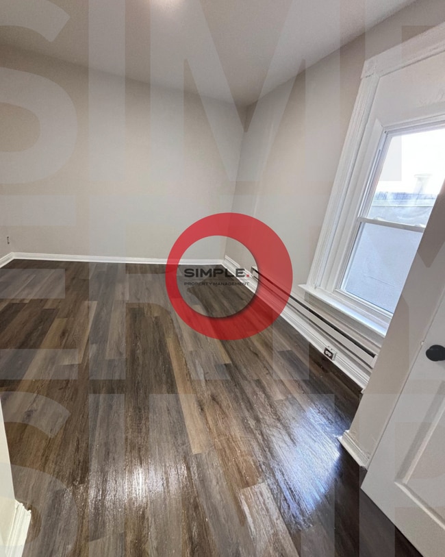 Photo - 230 N 4th St Apartment