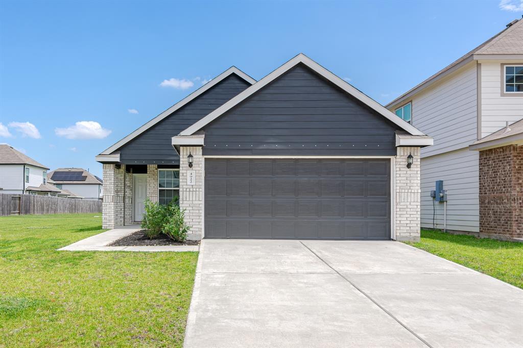Foto principal - 4922 Blue Jacaranda Wy