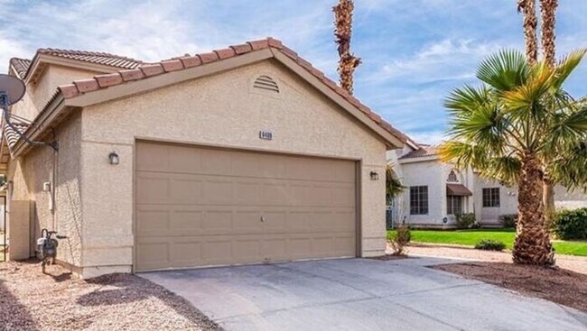 Foto del edificio - 6409 Morley Ave
