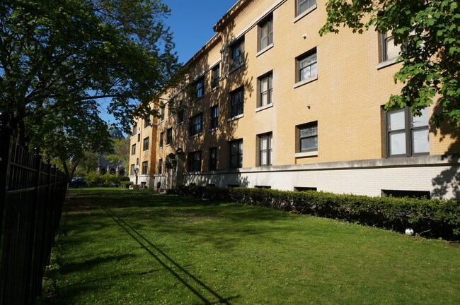 Foto del edificio - 2453 N Orchard St