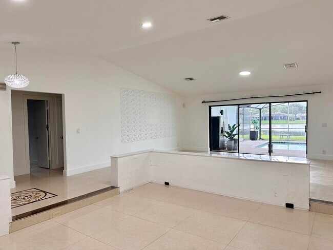 Foto del edificio - 10213 SW 1st Ct
