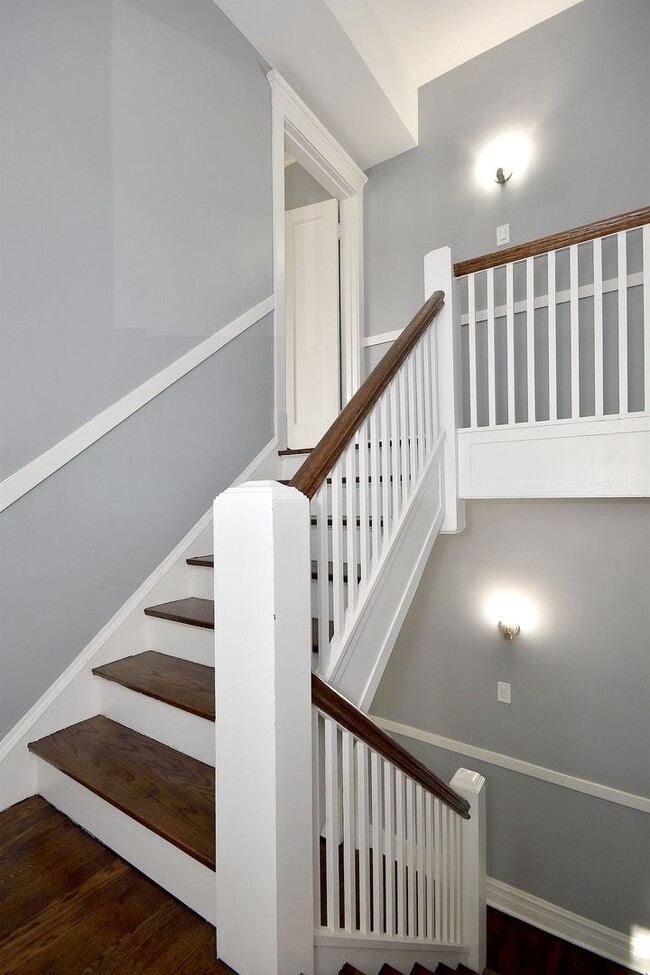 Foto del edificio - 3616 N Troy St