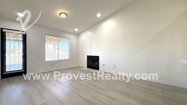 Building Photo - 6743 Banyan Ave