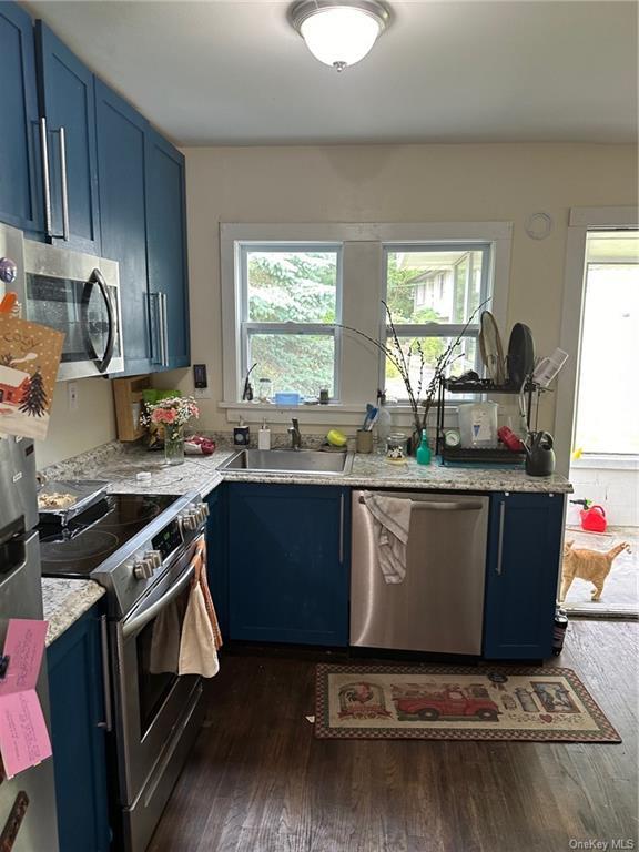 Building Photo - 16 Cedar Ln