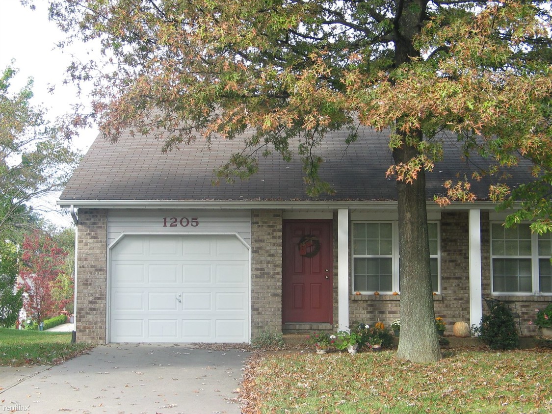 2 br, 1 bath - 1205 Woodbridge St - 2 br, 1 bath  - 1205 Woodbridge St