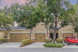 Building Photo - 14242 Desert Haven St
