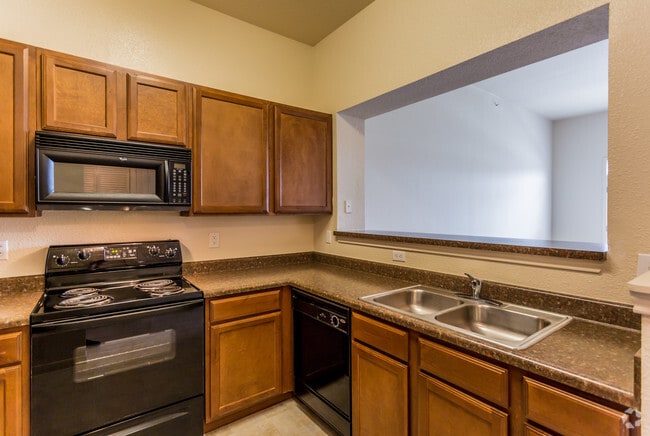 1BR, 1BA - Verona - 763 SF - Kitchen - Reserve At Cedar Lodge - Furnished available!