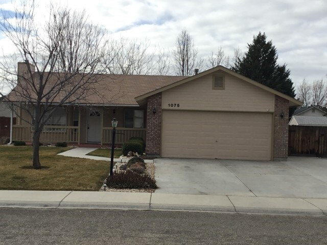 Foto principal - 1075 W Egret Dr