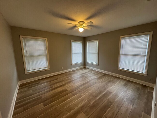 Foto del edificio - Central Waco Home