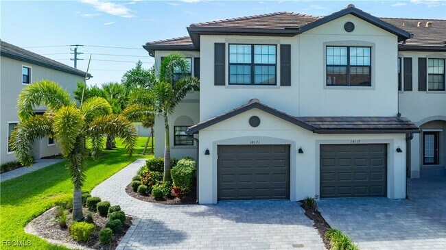 Foto del edificio - 14121 Pine Lodge Ln
