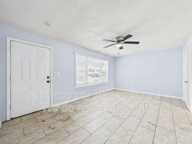 Foto del edificio - 1603 E 82nd St