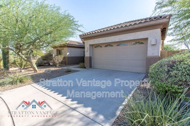 Building Photo - 2404 N Raven Cir