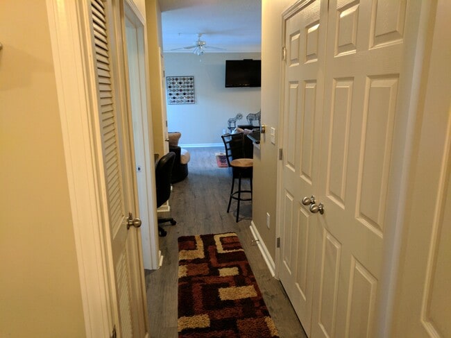 Building Photo - 400 17th Street Northwest