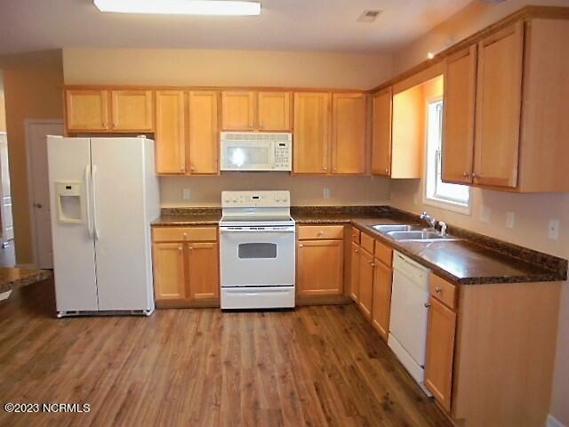 Building Photo - 411 Triton Ln