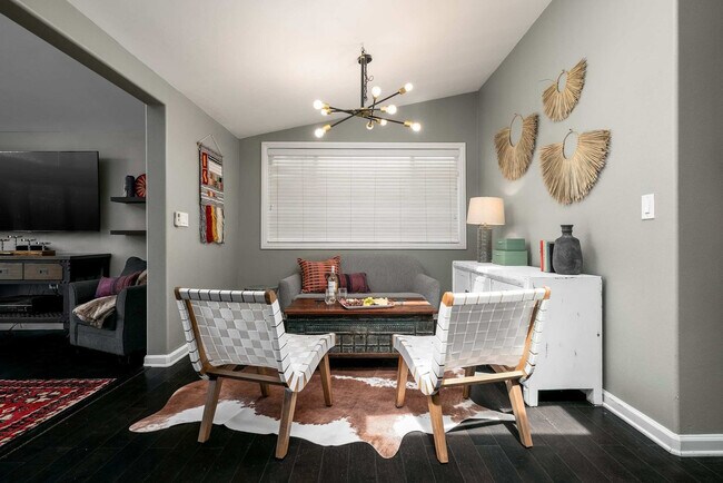 Foto del edificio - 6922 Jackson Dr