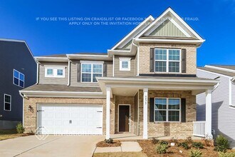 Building Photo - 6475 Fairfax Ct