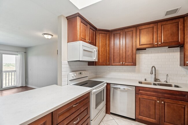 Building Photo - 2909 Cowley Way