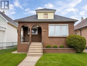 Building Photo - 1102 Langlois Ave
